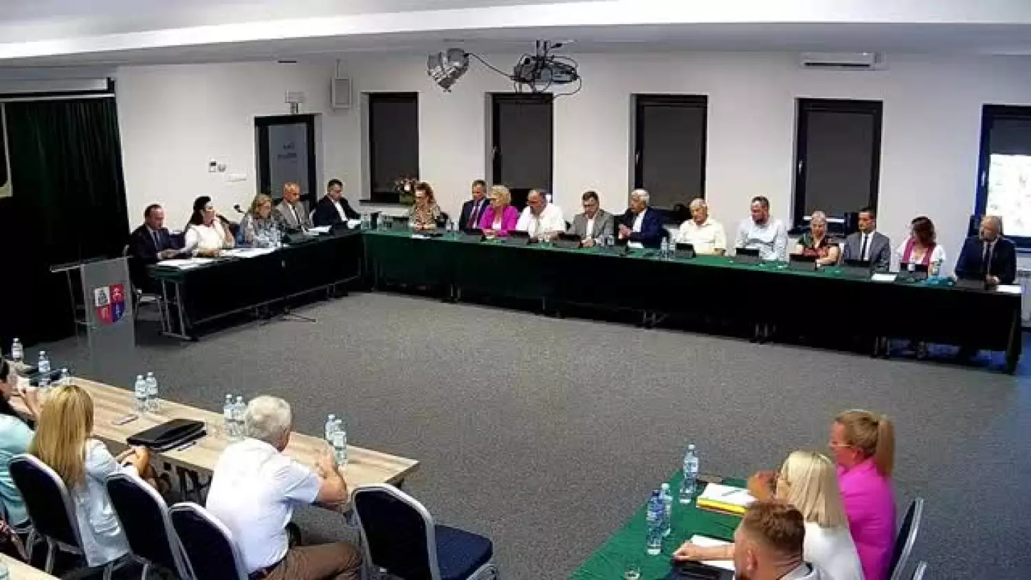 xvii-sesja-rady-miejskiej-w-piekoszowie-26062025-r.mp4