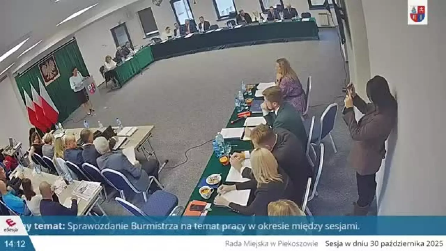 xx-sesja-rady-miejskiej-w-piekoszowie-z-30102025-r.mp4