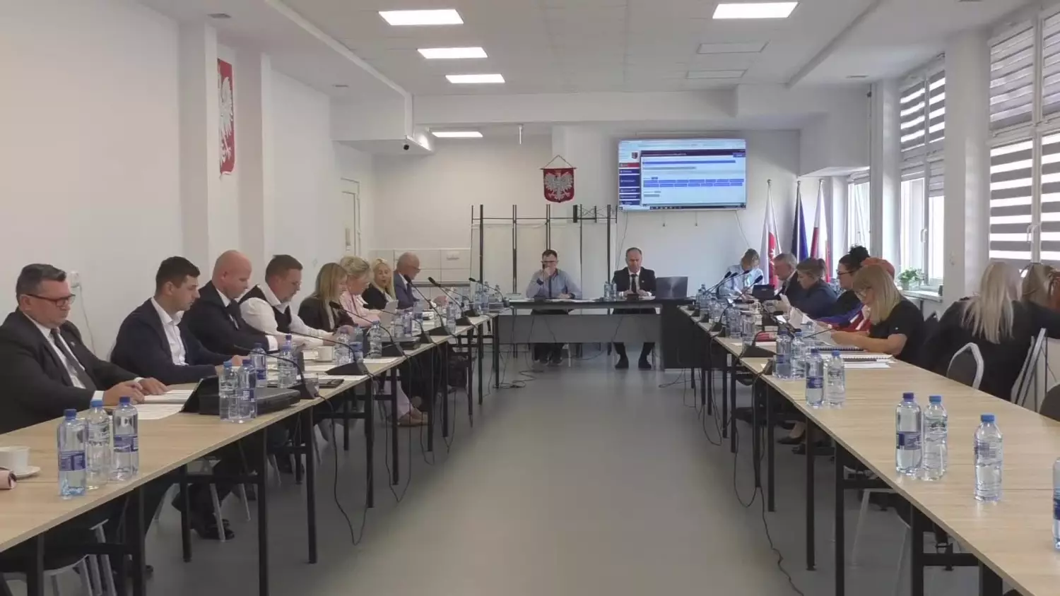 xxxi-sesja-rady-miejskiej-w-chociwlu-1-na-3-nie-kasowac.mp4